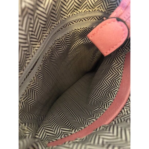 Pink Faux Leather Crossbody Bag With Gold Zippers & Adjustable Strap - Picture 3 of 5